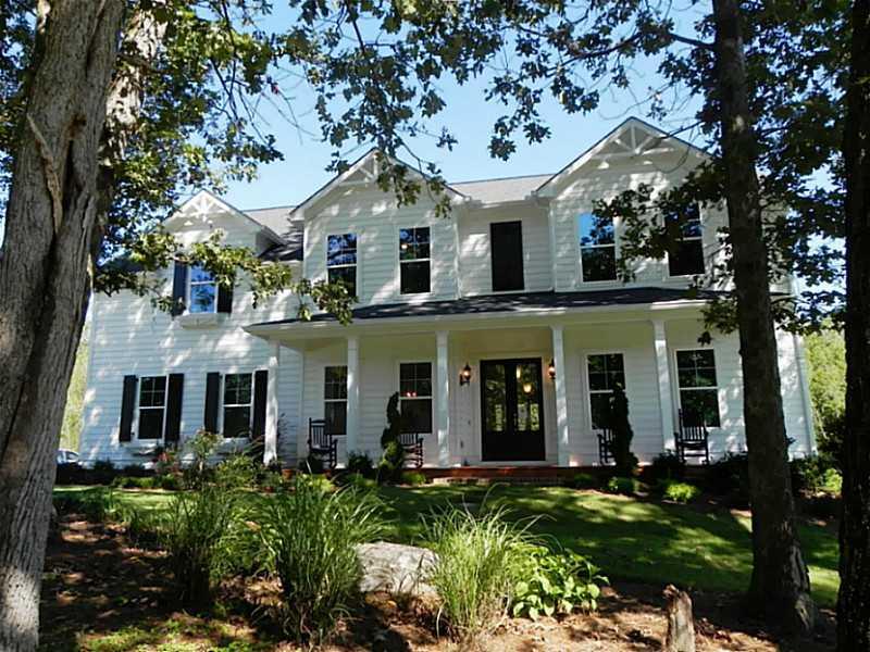 125 Carmichael Dr., Canton, GA 30115