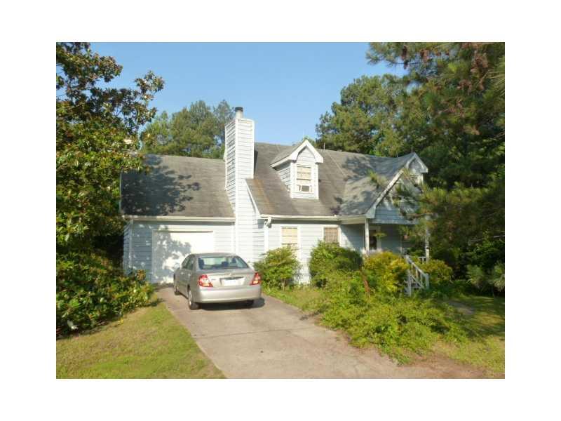 677 Paden Dr., Lawrenceville, GA 30044