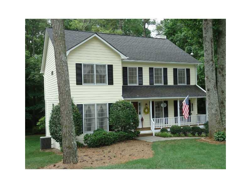 1439 Fawnbrook Ct., Lilburn, GA 30047