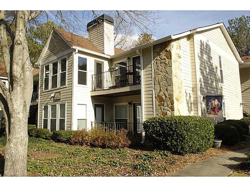 4210 Lake Pointe Circle, Roswell, GA 30075