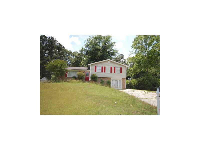 1906 Town Pl., Snellville, GA 30078