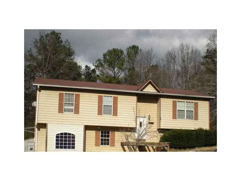 45 Pilgrim Ln., Powder Springs, GA 30127