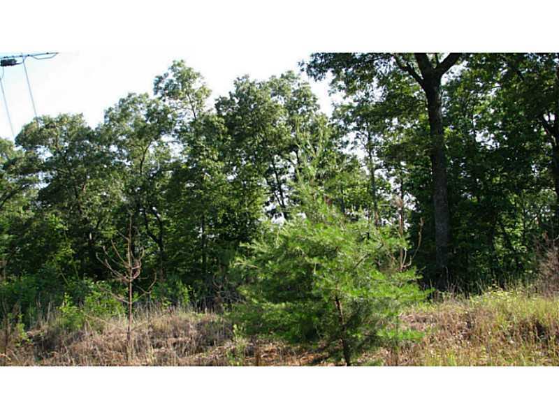 233 Old Post Tr., Talking Rock, GA 30175
