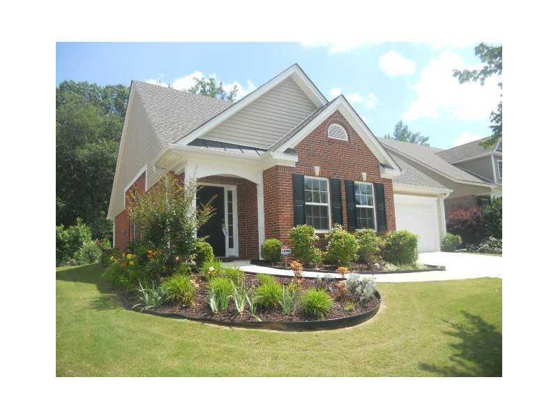 5598 Ashmoore Ct., Flowery Branch, GA 30542