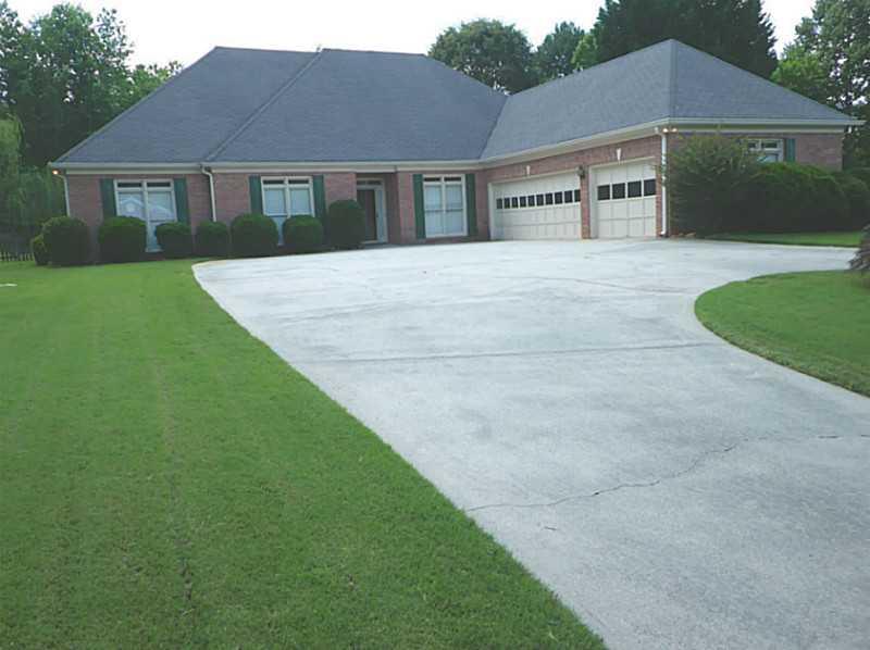 1920 Ashton Pointe Dr., Dacula, GA 30019