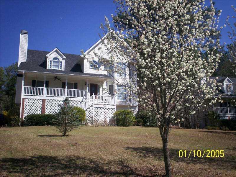 117 Southern Oaks Dr., Dallas, GA 30157