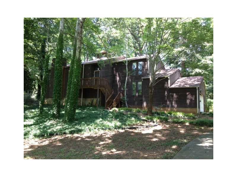 1014 Hodges Way, Stone Mountain, GA 30087