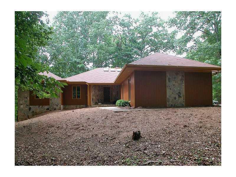 7848 Holyoke Rd., Cumming, GA 30040