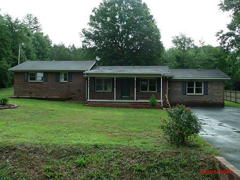 122 Echota Ave., Calhoun, GA 30701