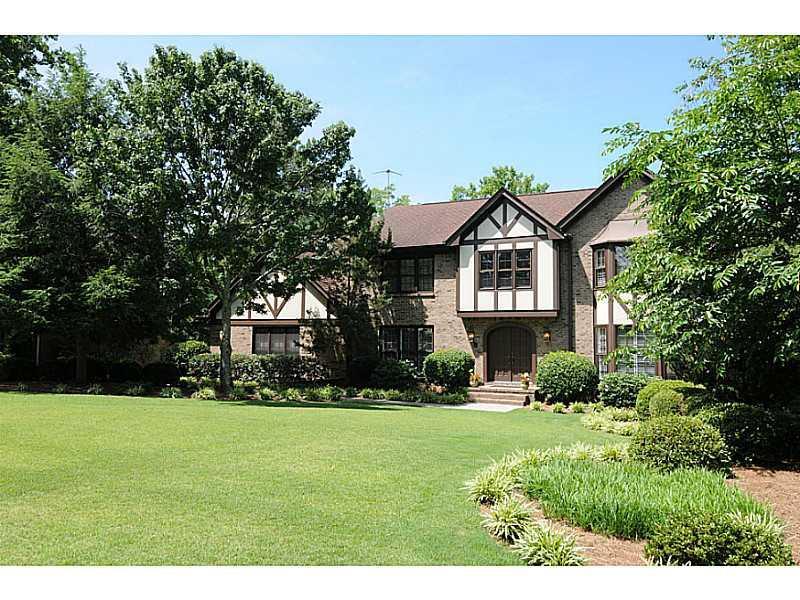 3866 Grand Forest Dr., Atlanta, GA 30092