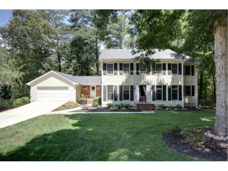 285 Whisperwood Dr., Roswell, GA 30075
