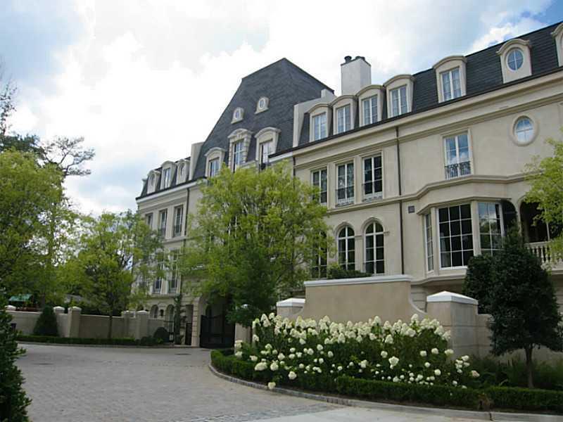 2288 Peachtree Rd. #4, Atlanta, GA 30309