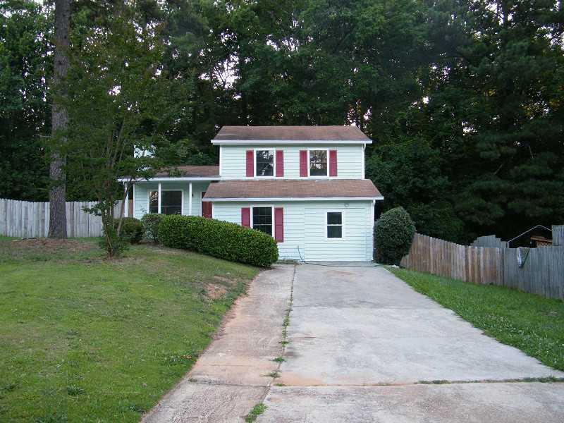 614 Harvard Dr., Lilburn, GA 30047