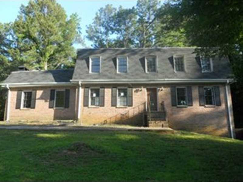 4332 N Hickory Ln., Douglasville, GA 30134
