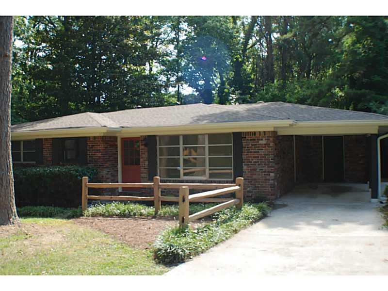 2546 Woodacres Rd., Atlanta, GA 30345
