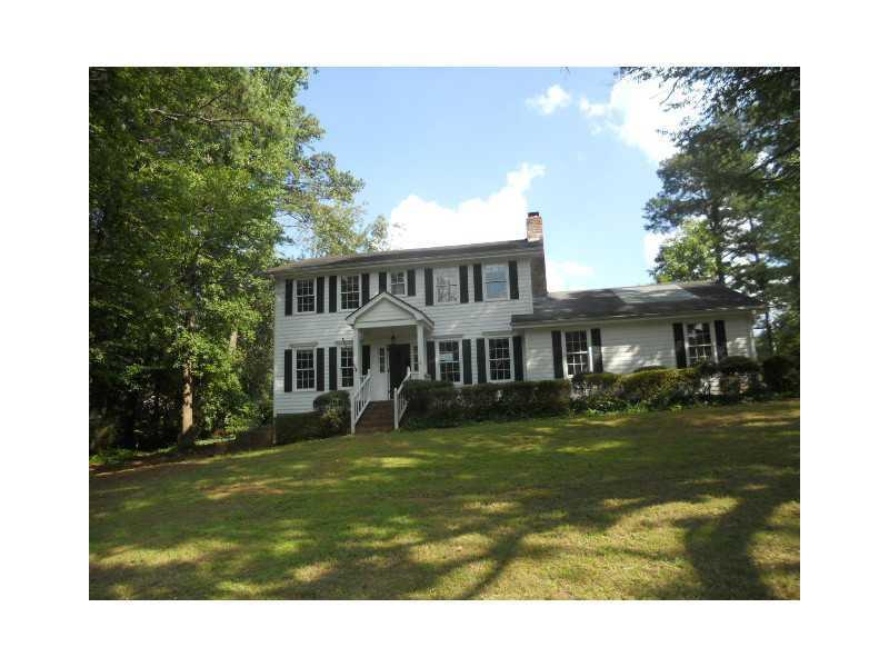 4792 Kenneth Dr., Lilburn, GA 30047