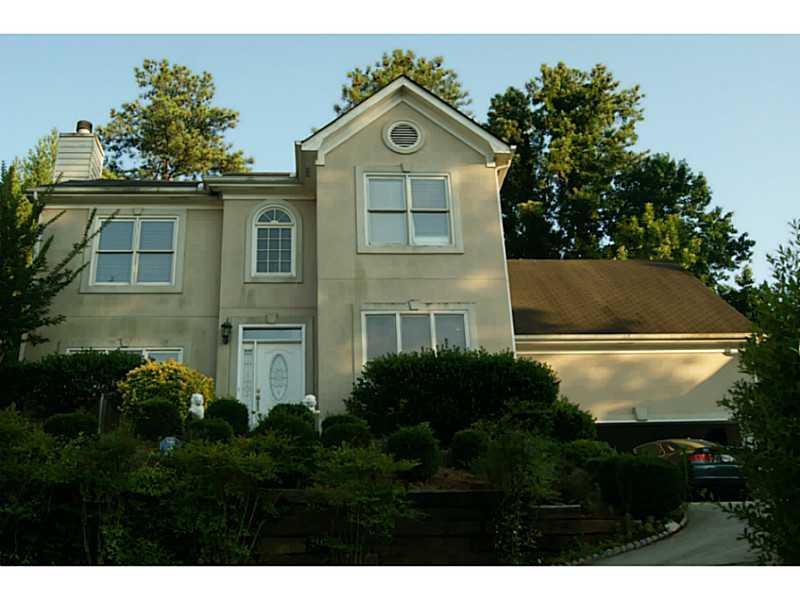 2132 Riverbirch Ct., Lawrenceville, GA 30044