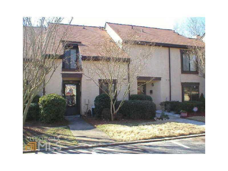 197 Tiburon Dr., Lithonia, GA 30038