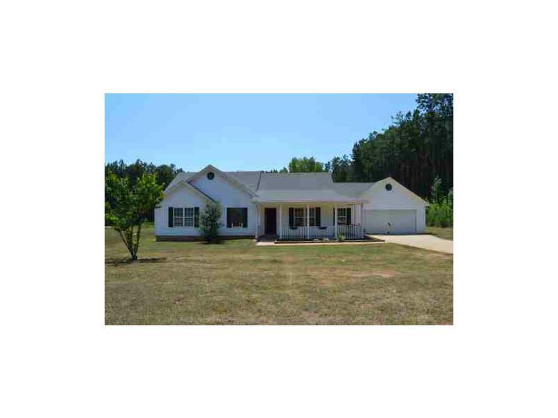309 Pinewood Dr., Gay, GA 30218