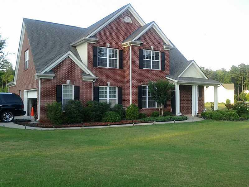515 Summerbrooke Ln., Fairburn, GA 30213