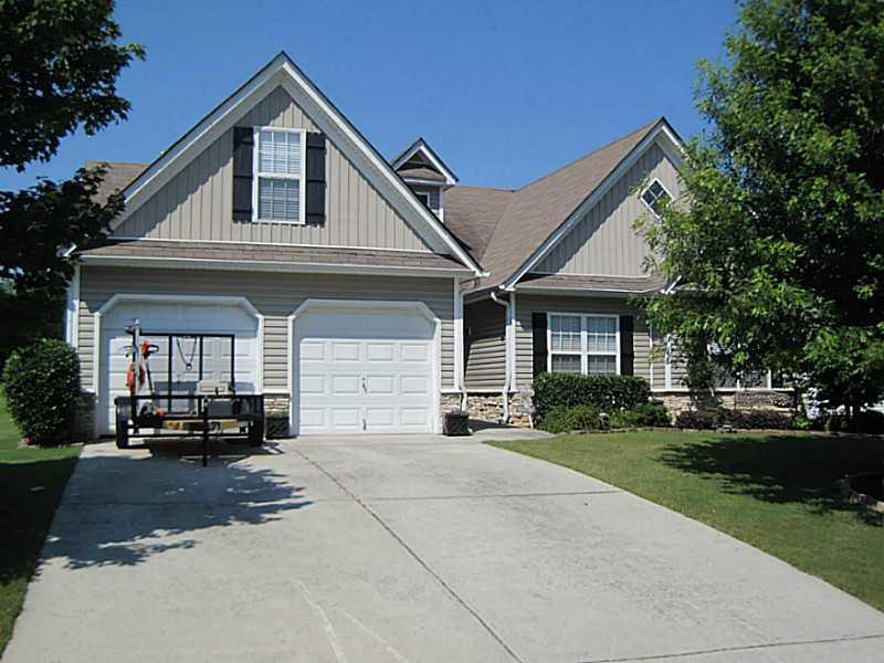 2418 Radcliff Dr., Lawrenceville, GA 30043