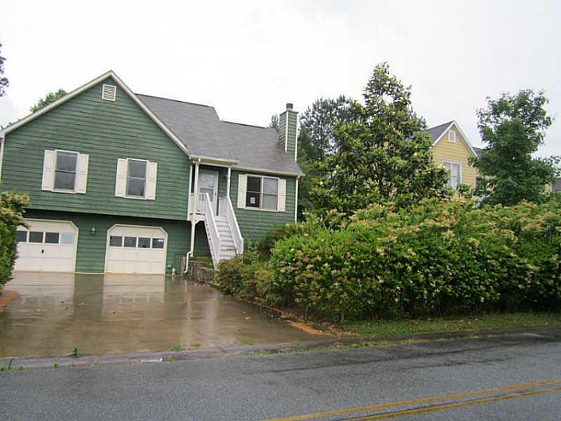 208 Kiowa Ct., Acworth, GA 30102
