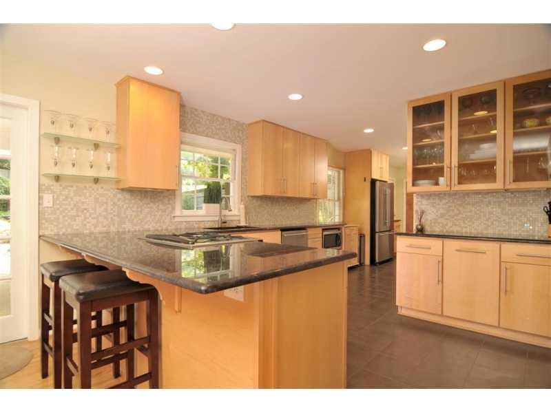 4041 Pineview Dr., Smyrna, GA 30080