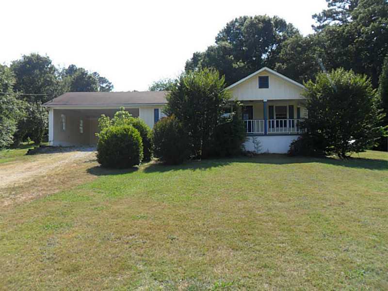1077 Raccoon Creek Rd., Dallas, GA 30132