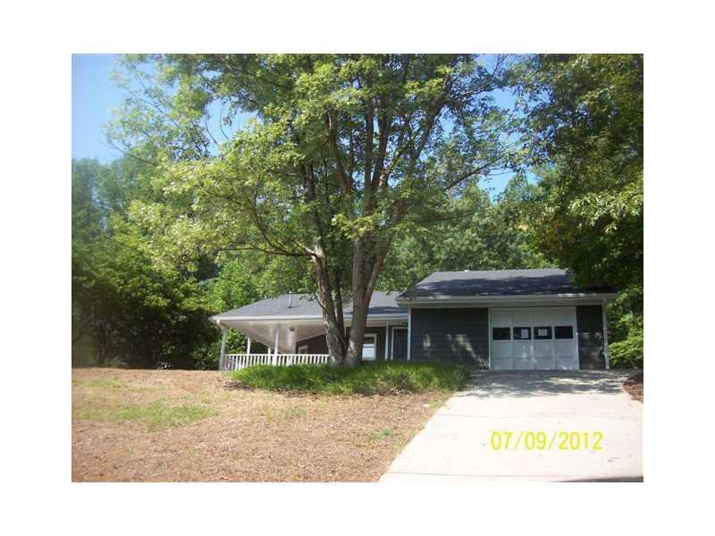 1422 Daniel Ln., Lawrenceville, GA 30046