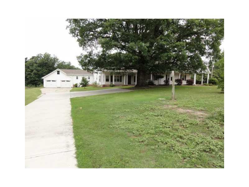 5436 Hill Rd., Powder Springs, GA 30127