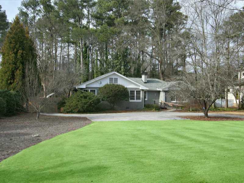 239 Pineland Rd., Atlanta, GA 30342