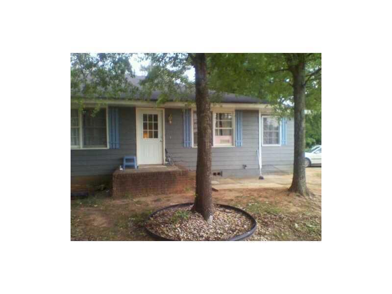 3625 Grady Smith Rd., Loganville, GA 30052