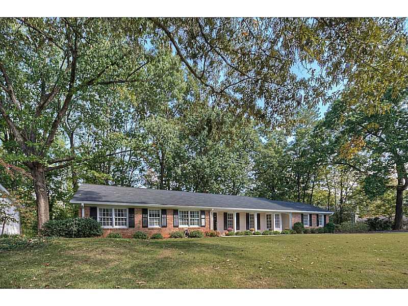 5545 Benton Woods Dr., Atlanta, GA 30342