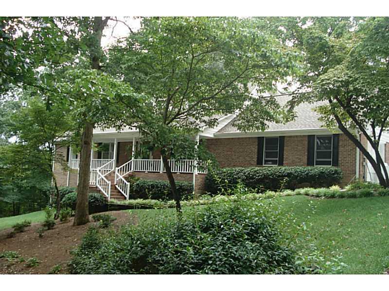 293 Shadowood Dr., Calhoun, GA 30701