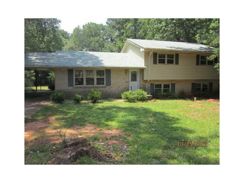 4877 Pine Hill Ct., Stone Mountain, GA 30088