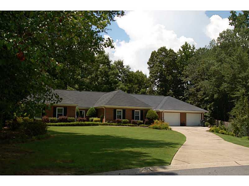 1445 Wiltshire Cir., Powder Springs, GA 30127