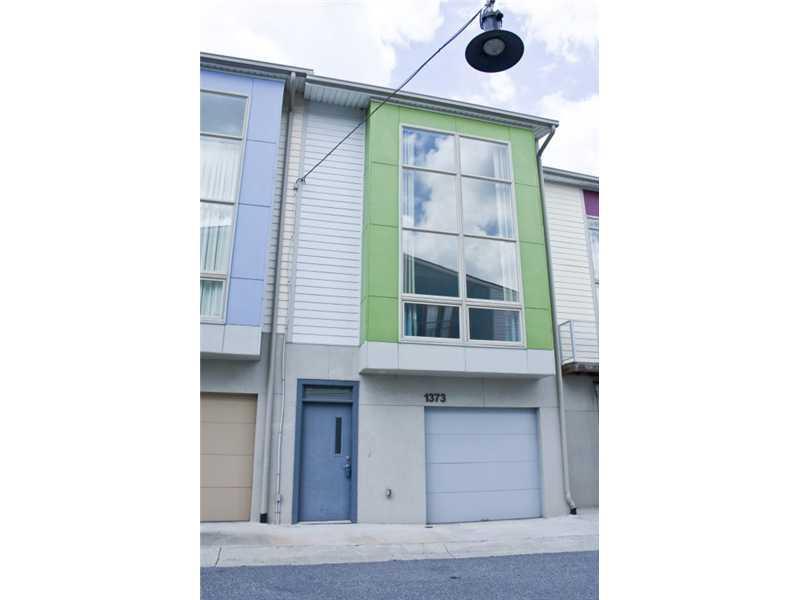 1373 Rietveld Row, Atlanta, GA 30318