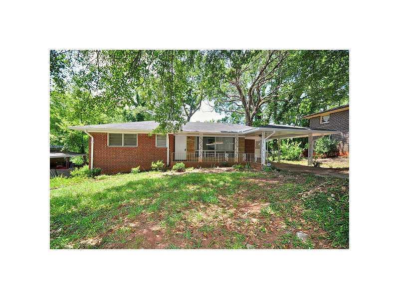 2393 Hopewell Ln., Decatur, GA 30032