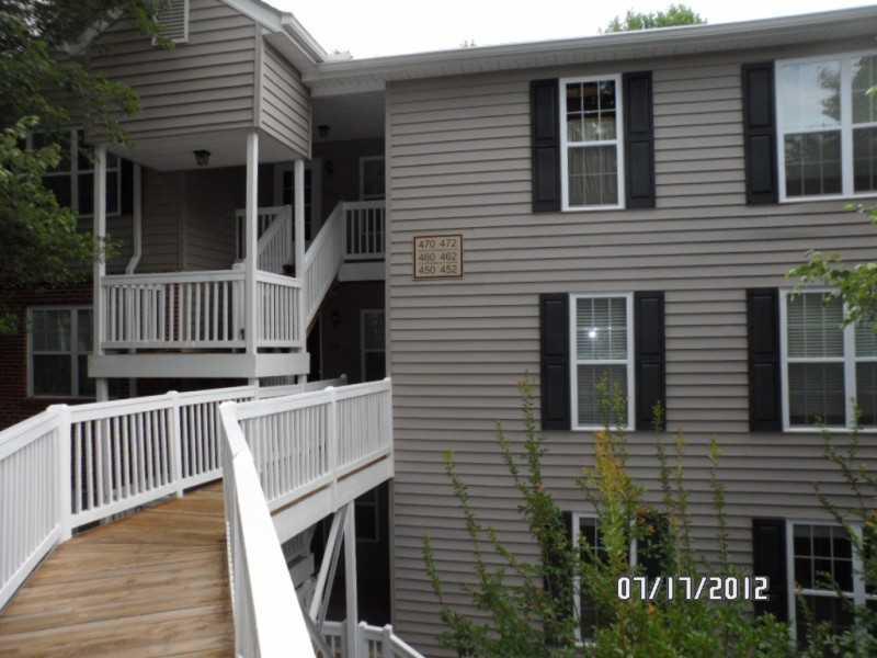 452 Teal Ct., Roswell, GA 30076