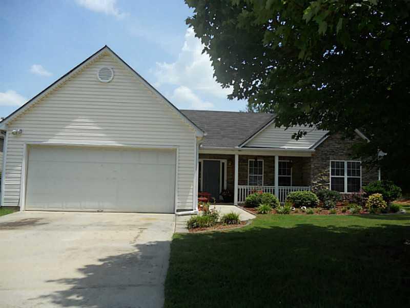 101 Lake Valley Dr., Loganville, GA 30052