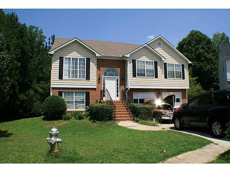 805 Harbor Point Ct., Lawrenceville, GA 30044