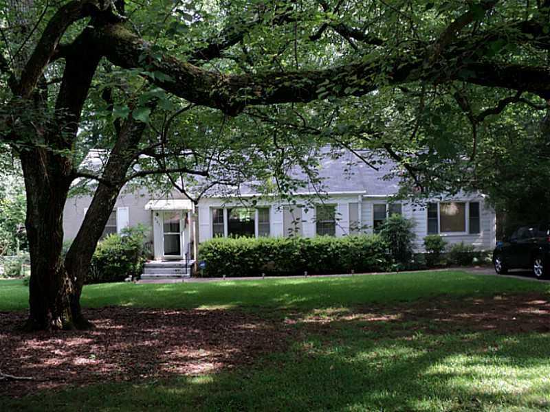 3147 Leeland Rd., Decatur, GA 30032