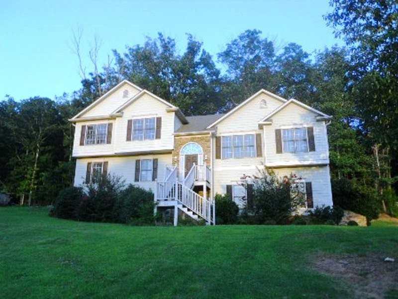 113 Chestnut Hill Dr., Canton, GA 30114