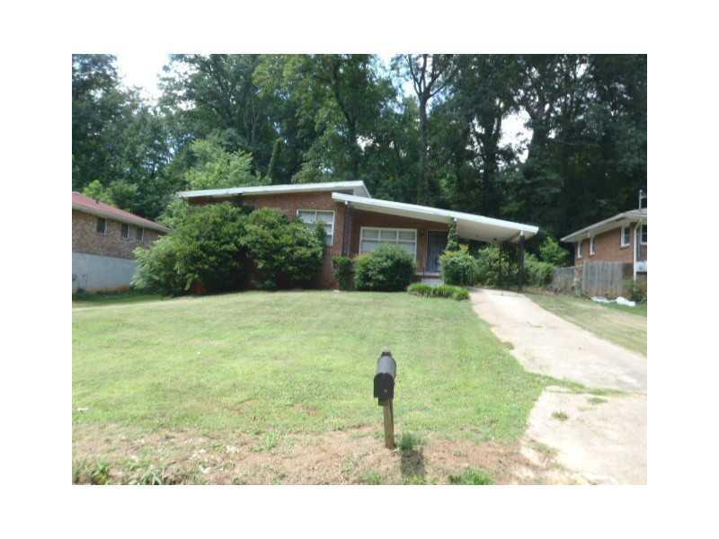 2782 Rockcliff Rd., Atlanta, GA 30316