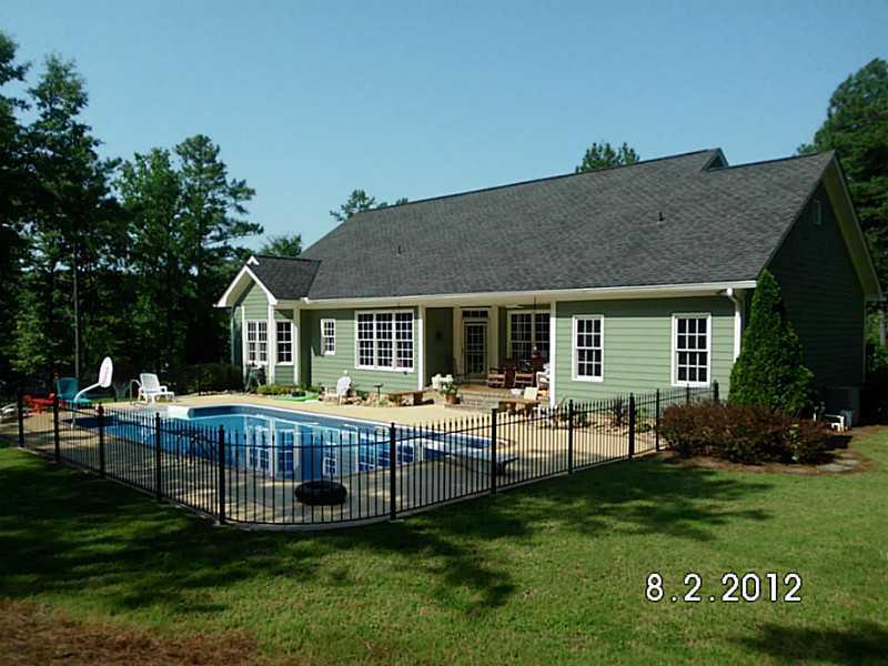 841 Wax Rd., Silver Creek, GA 30173