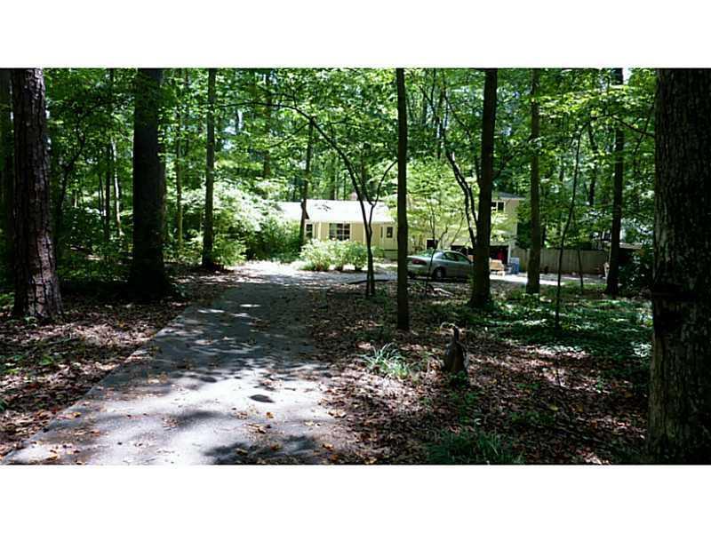 3399 Pinetree Dr., Smyrna, GA 30080