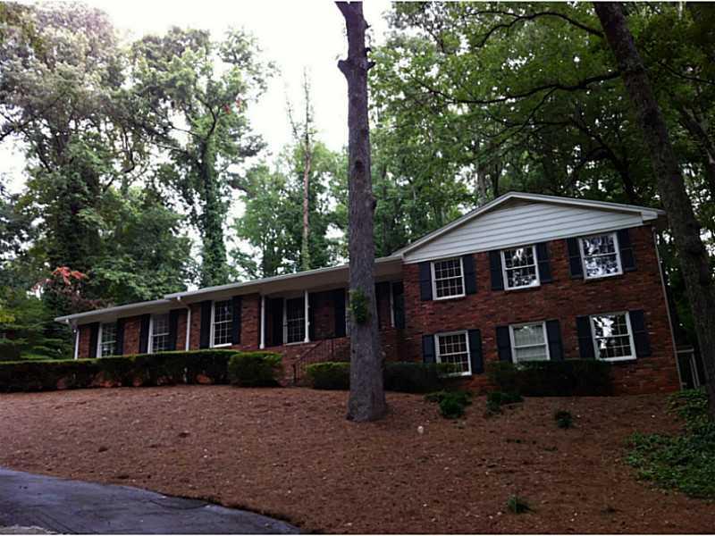 4039 Pineview Dr., Smyrna, GA 30080