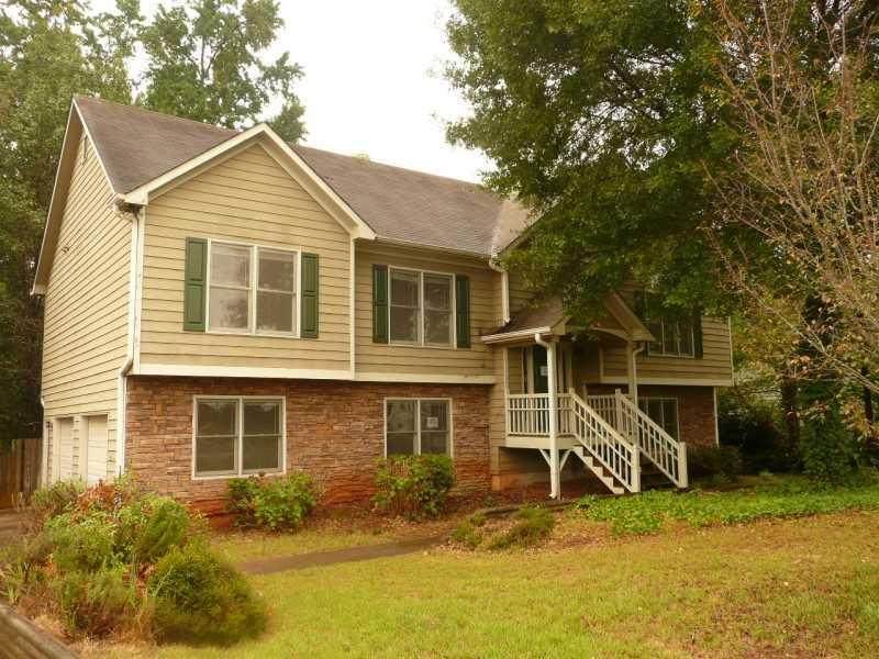 5821 Millers Pond Ln., Powder Springs, GA 30127