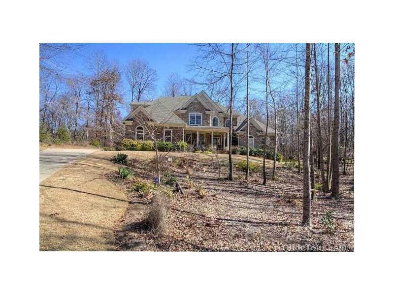 1132 Lexington Ridge Rd., Hoschton, GA 30548