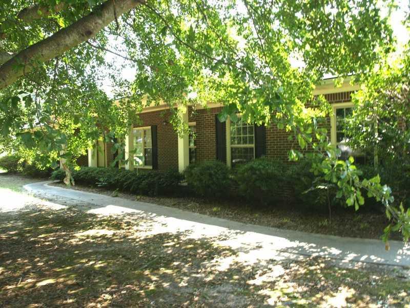 3823 Ridge Rd., Buford, GA 30519